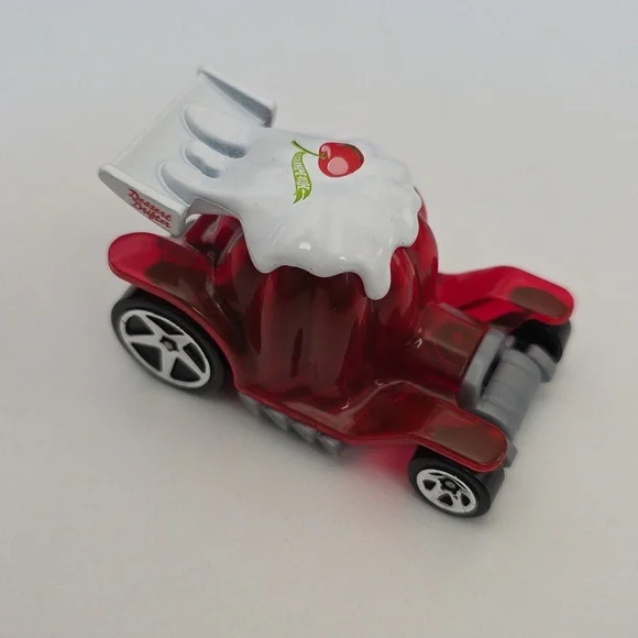 🏁 Hot Wheels Desert Drifter Sweet Rides - Picture 2 of 6